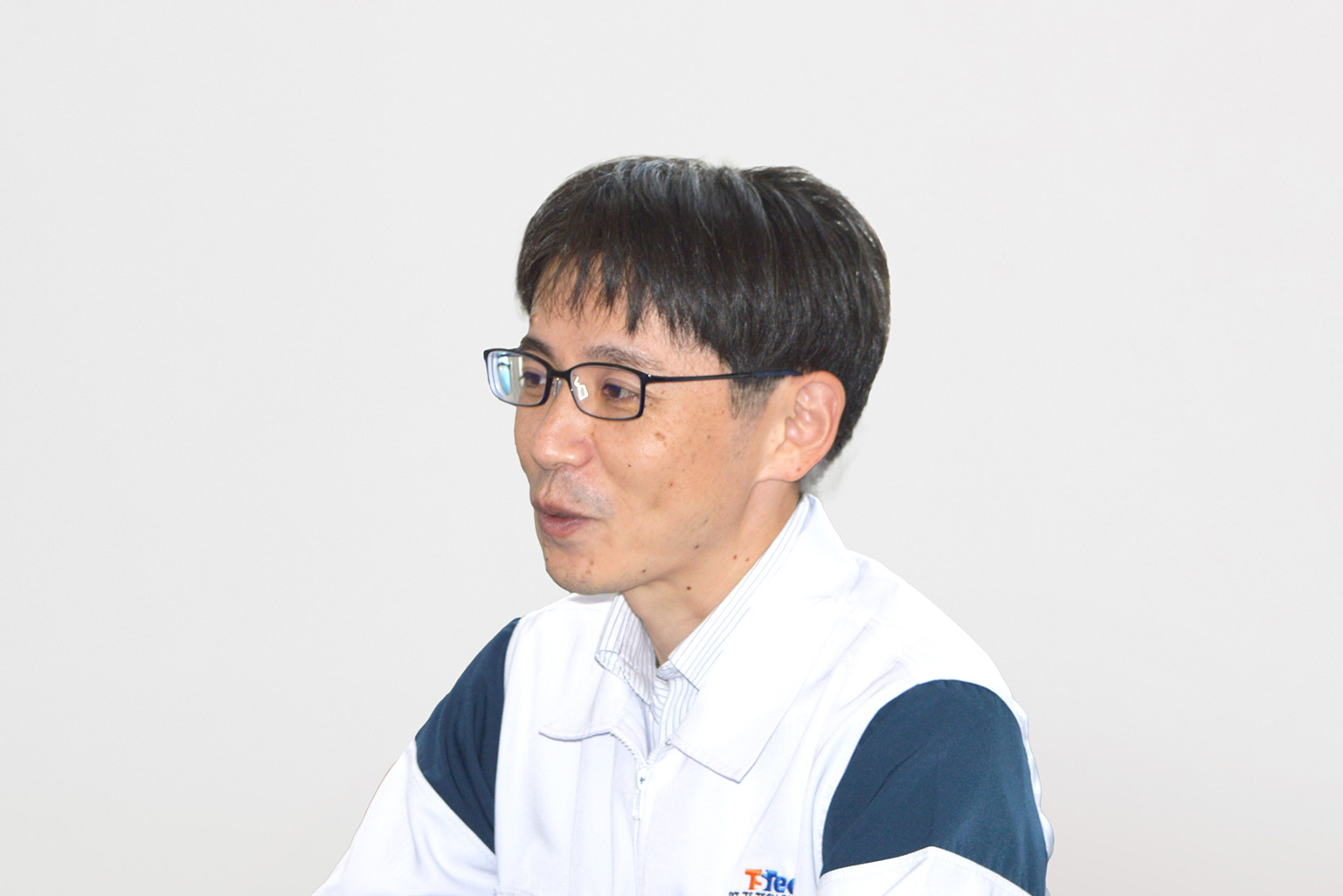 Photo of Natori, who is in charge of cost management